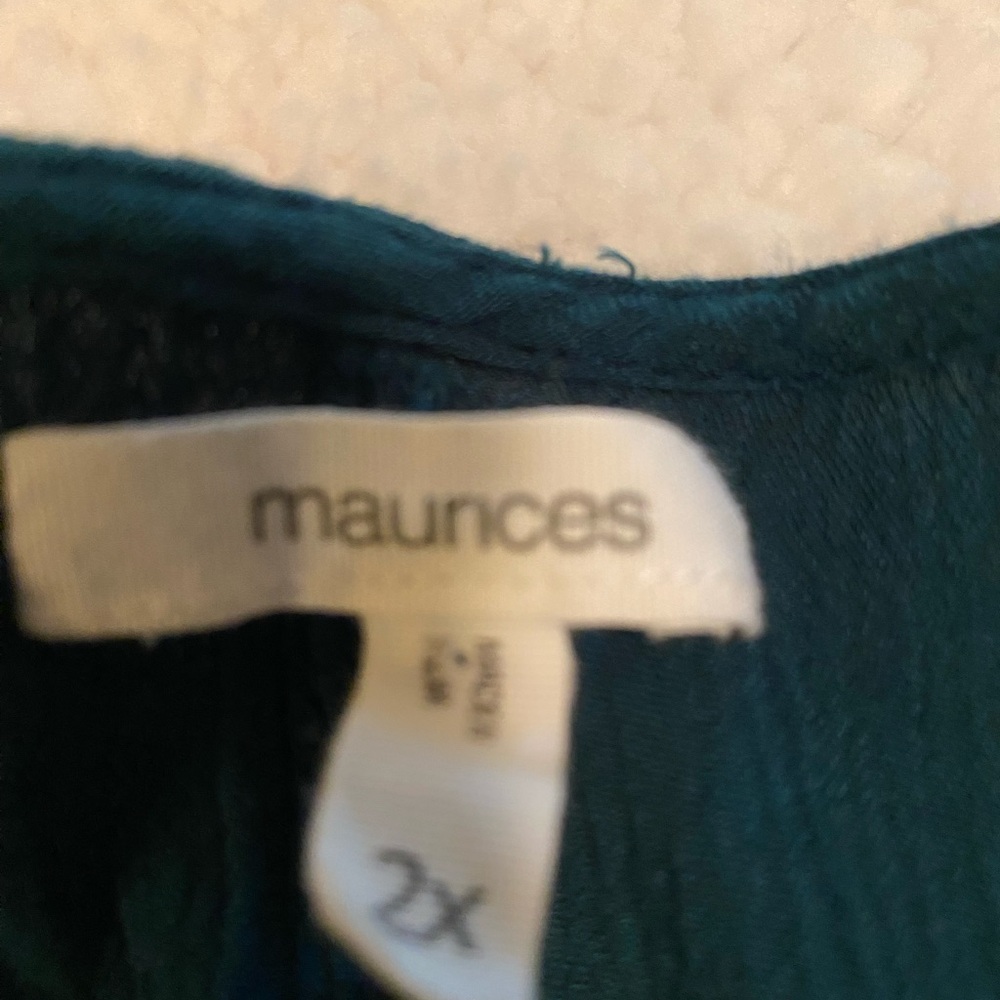 Maurice’s women’s 2x pullover babydoll top. Hunter green. Front embroidery. - Picture 4 of 8